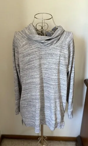 Aerie Gray Funnel Neck Long Sleeve Top with Pockets Size M thumbnail 1