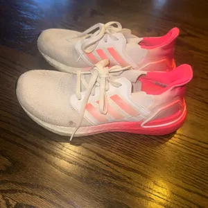 adidas Women's Athletic Shoes - White thumbnail 4