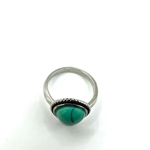 Green/blue teardrop silver tone ring Green thumbnail 3
