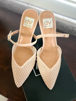 DV by Dolce Vita Geanie Pointed Toe Pumps Nude Mesh Rhinestone Heels Size 7.5 thumbnail 2