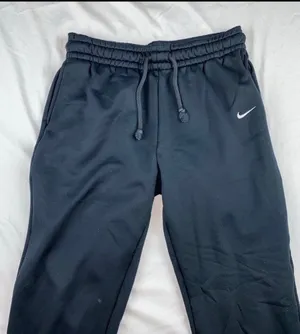 Nike sweatpants thumbnail 2