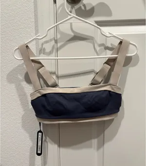 NIKE SKIMS MATTE SHINE MIX Straight Neck Bra thumbnail 2