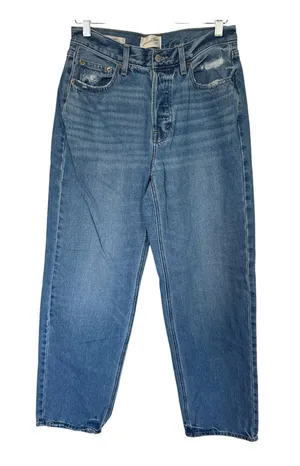 Universal Threads Mid Rise 90s Baggy Denim thumbnail 1