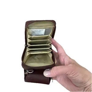 NEW‎ Travelon Brown Cross Body Wristlet RFID Travel Wallet Magnetic Close thumbnail 4