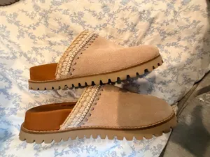 The Sak Leather Slipons thumbnail 4