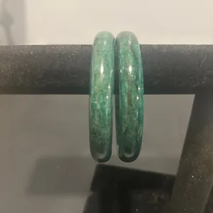 Elegant Green Bangle Bracelets thumbnail 8