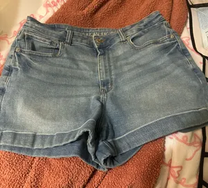 Denim shorts thumbnail 1