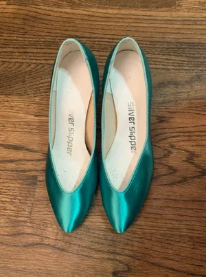 80s Vintage Kitten Heels thumbnail 2