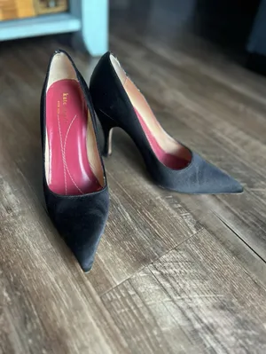 Kate Spade Vintage Black Suede Augustine Pointed Toe Heels Size 6.5 Womens thumbnail 2