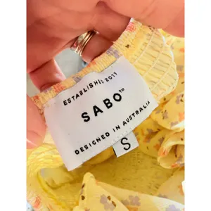 Sabo Skirt Floral Mini Dress Womens Yellow Small Smocked Ruffle Open Back thumbnail 4