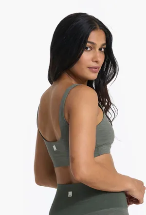 Vuori Lux Rib Daily Sports Bra thumbnail 4