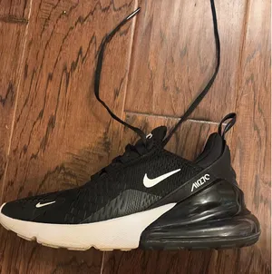 Nike Air 270 thumbnail 1