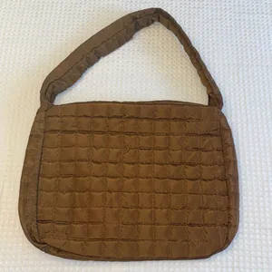 NEW! Brown Quilted Tote Bag Lightweight Nylon Oversized Active Boho Streetwear thumbnail 1