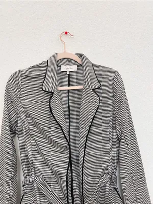 L'Academie Black White Houndstooth Long Trench Coat Women's Small Belted thumbnail 4