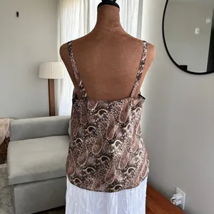 90s Vintage Lady Dorby Paisley Shimmer Tank Top Square Neck Polyester Size 36 thumbnail 5