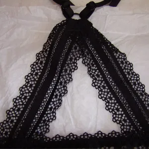 Victoria’s Secret Black High Neck Floral Lace Bralette Bra Size Small thumbnail 7