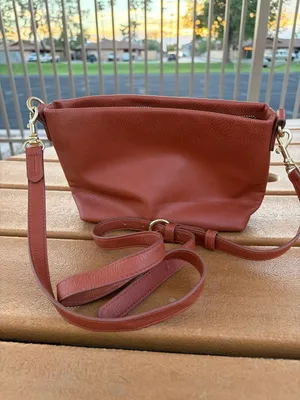 Universal Threads Brown Faux Leather Slouchy Crossbody Bag thumbnail 3