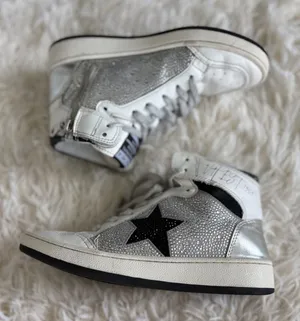 Vintage Havana Womens High‎ Top Sneakers Rhinestone Star White Silver Size 5 thumbnail 1