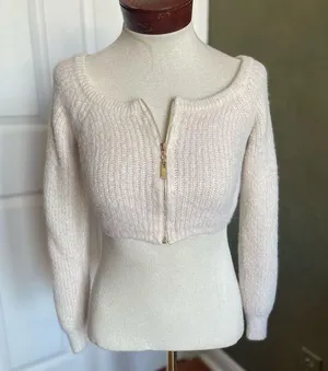 PrettyLittleThing Cropped Sweater Cream color Zipper Front Size S thumbnail 1