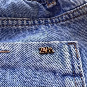Zara Paperbag Waist Jeans Small Light Wash High Rise Ruffle Denim Mom Pants thumbnail 10