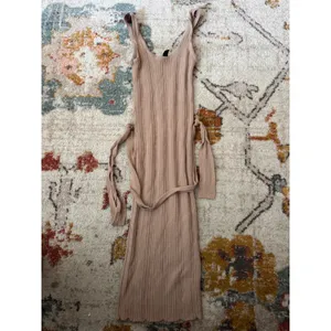 Windsor Tan Ribbed Knit Midi Dress Sleeveless Belted Scoop Neck D11538 Womens M thumbnail 2
