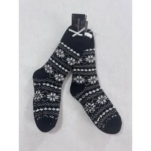 Cuddl Duds Women Black White Fair Isle Snowflake Plush Double Layer Lounge Socks thumbnail 2