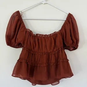 ASTR The Label Puff Sleeve Nutmeg Rust Puff Sleeve Blouse Top Size S thumbnail 9