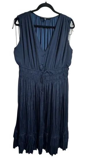 White House Black Market Navy Blue Sleeveless Pleated Midi Dress XL thumbnail 1