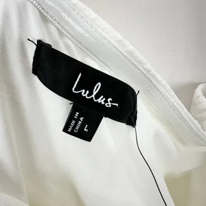 Lulus Sweet Definition White Burnout Ruffled One-Shoulder Midi Dress Large NWT thumbnail 7