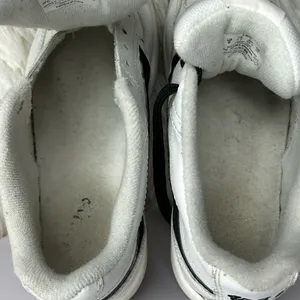 Vans “Lani” size 8 leather vintage white black thumbnail 10