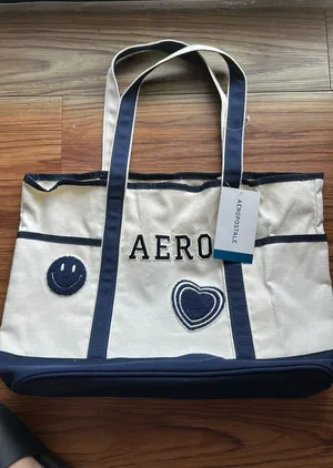 Aeropostale Beach Bag thumbnail 1