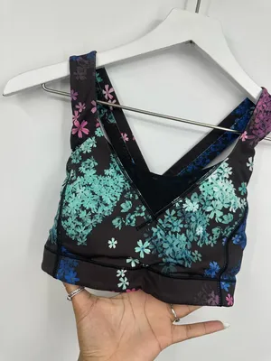 Lululemon Petal Pop In A Flash Sports Bra Size 6 Gym Training Pilates thumbnail 5