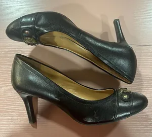 Tommy Hilfiger Womens Size 8.5M Heels thumbnail 1