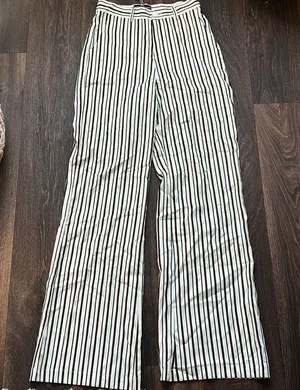 Kittenish Dream on Pants thumbnail 1