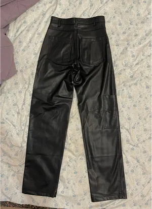 Zara Black Leather Straight Leg Pants thumbnail 2
