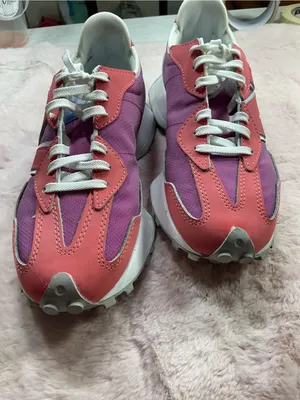 New Balance Pink and Purple Women's Sneakers NWOT 143 thumbnail 6