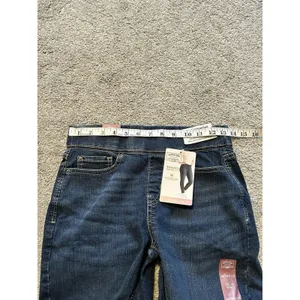Levi & Strauss Women's Signature Gold Totally Shaping Pull On Skinny 4M 27‎ X 30 thumbnail 6