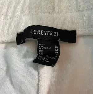 Forever 21 Cute White Shorts thumbnail 3