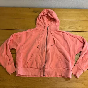 Sweaty Betty cropped Essential Zip Up Hoodie small thumbnail 1