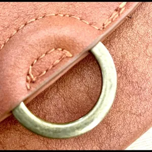 Universal Threads brown crossbody bag thumbnail 9