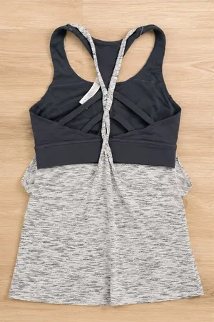 Lululemon Twist & Toil 2-in-1 Athletic Yoga Tank Top Built-in Bra Gray 4 thumbnail 1