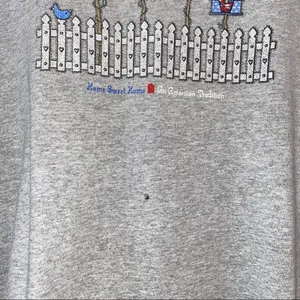 Vintage‎ Birdhouse Fence Home Sweet Home Gray Graphic T-Shirt Cottagecore Large thumbnail 4