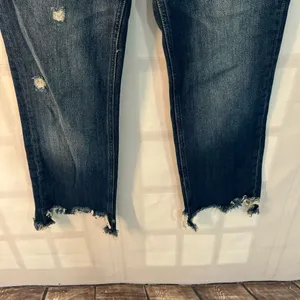 Free People Blue Maggie Whiskered Faded Cotton Cropped Raw Hem Jeans Size 26 thumbnail 4