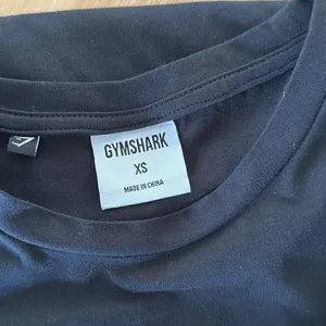 Gymshark Womens TRAINING shirt EUC thumbnail 5
