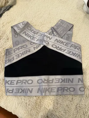 Nike Crop Top Women’s thumbnail 1