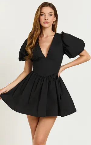 New Showpo Nelli Mini Dress Puff Sleeve Shirred Back Dress Size Small MSRP $109 thumbnail 2