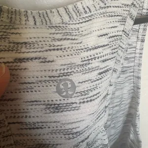Lululemon Salute The Sun Tank Tiger Space Dye Black White thumbnail 3