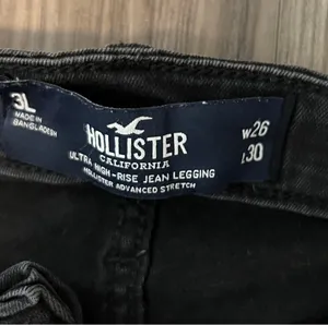 Hollister jeans thumbnail 2