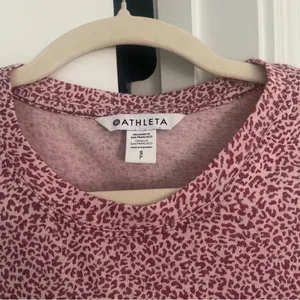 Athleta Breezy Camisole Tank Pink Cheetah‎ sleeveless Workout top thumbnail 4