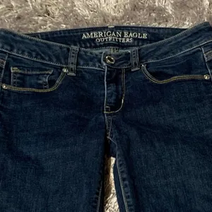 American Eagle Dark Wash Skinny Jeans 2 thumbnail 2